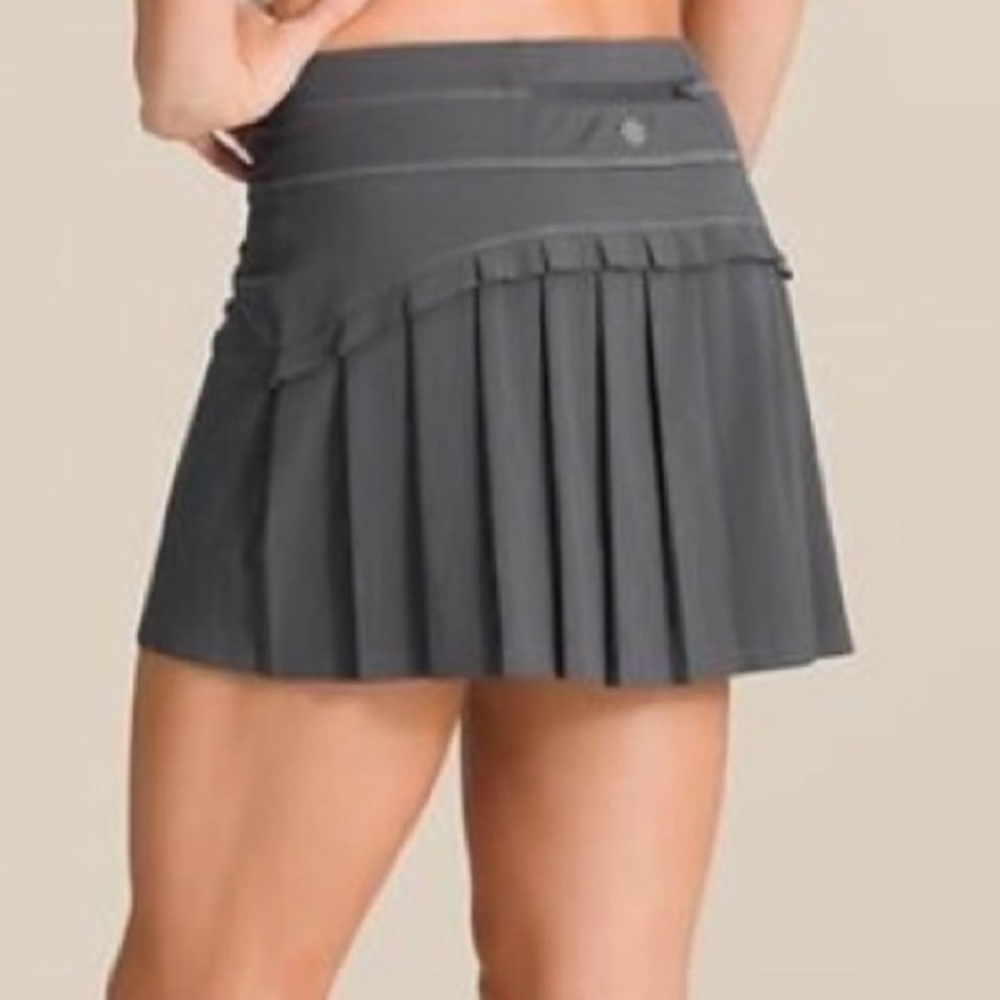 New Athleta Runaround Skort -Black w Purple Shorts